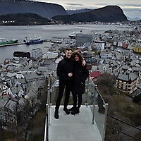 James og Tonje på tur i Ålesund